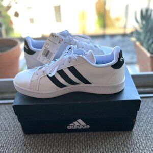 ADIDAS WOMEN'S CLOUDFOAM GRAND COURT SHOES, WHITE/BLACK, SIZE 9.5